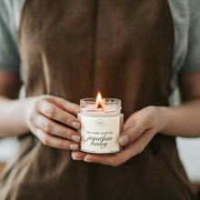Load image into Gallery viewer, Smells Like Jonathan Bailey Candle, Celebrity Candles
